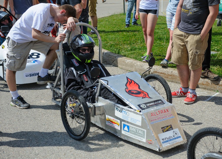 Resurrection's car at the start line