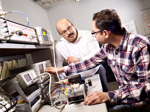 Dr. Slim Bouamiza with PhD student in the Emerging Radio Systems Group Laboratory