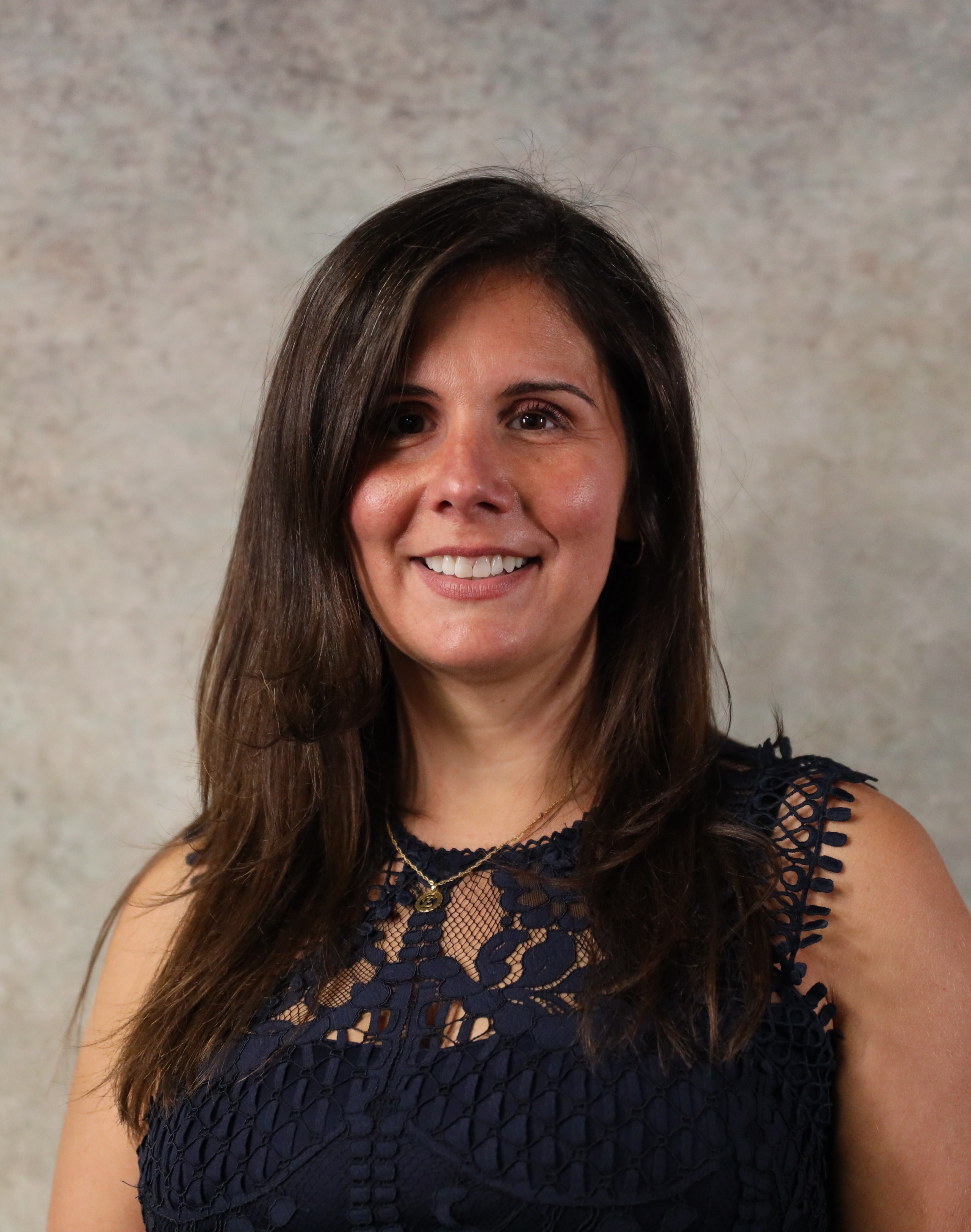 Elisia Margarida Gomes Neves (BAS 2008; MArch 2012)