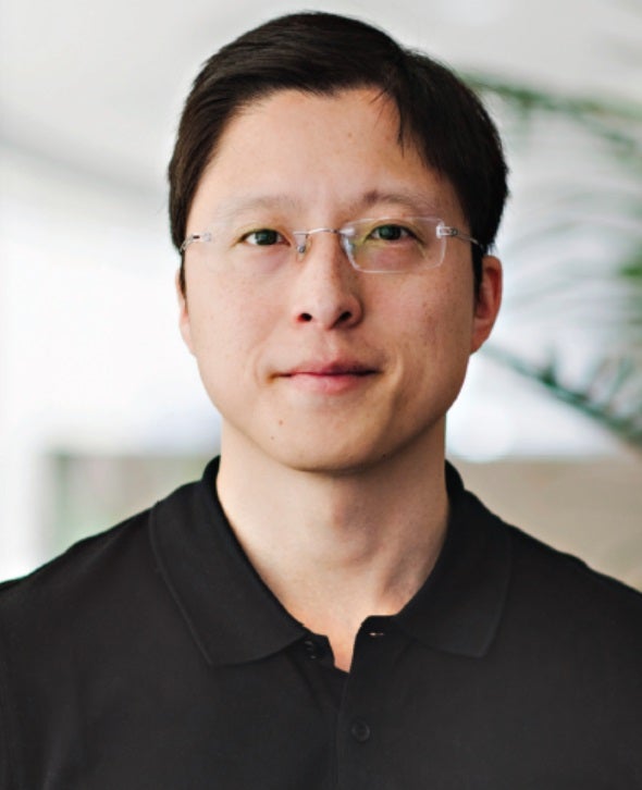 Professor Alex Wong's headshot