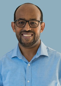 Tizazu Mekonnen headshot