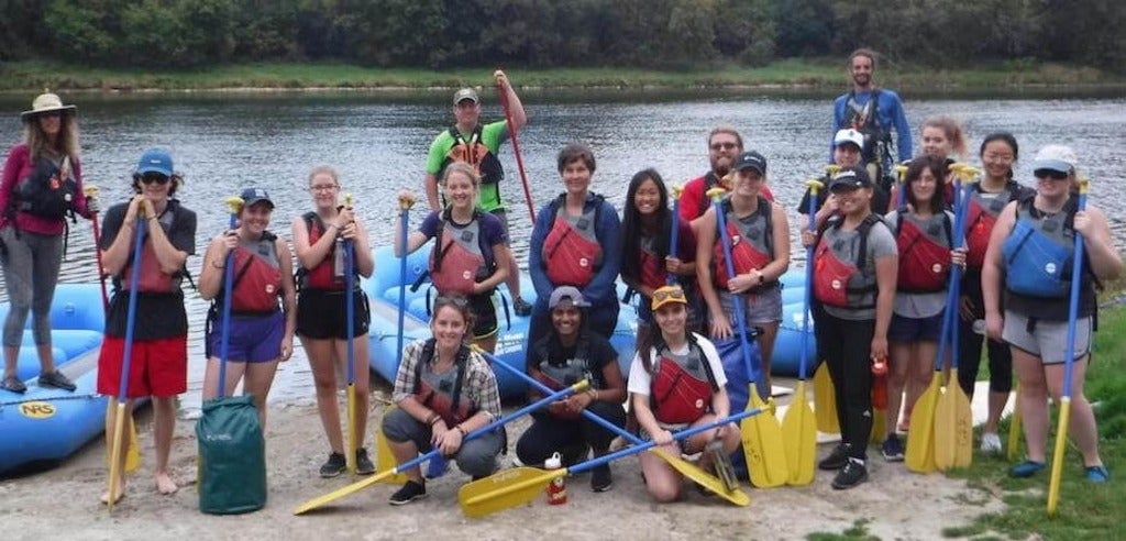 ERS 265 students, Sarah Wolfe and Grand River guides.