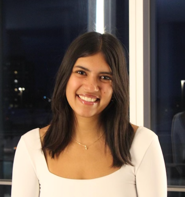 Headshot of Alia Nanji