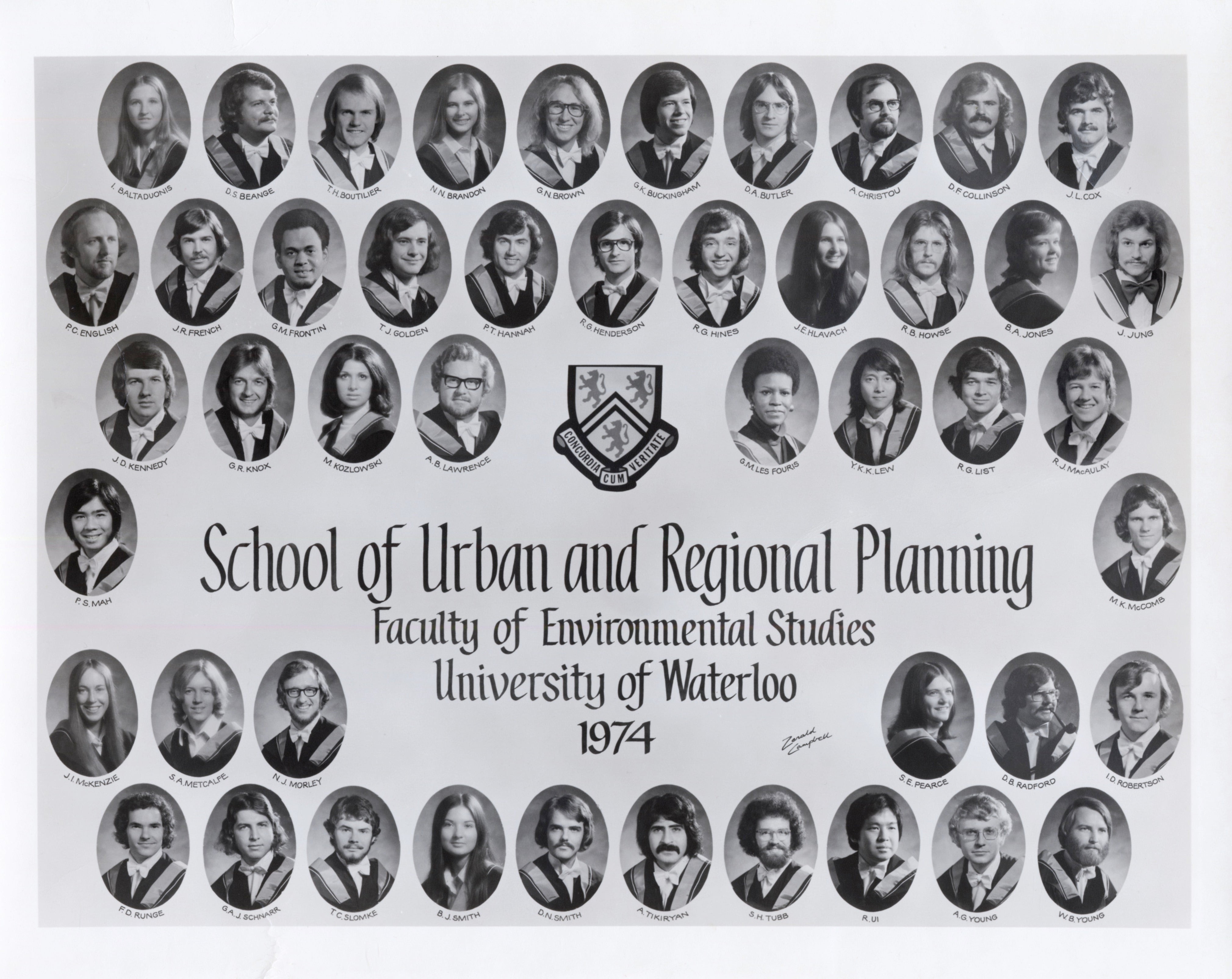 Class photo of planning 1974 