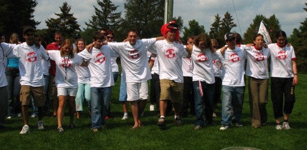 Group photo from Waterloo Environment Orientation 2006