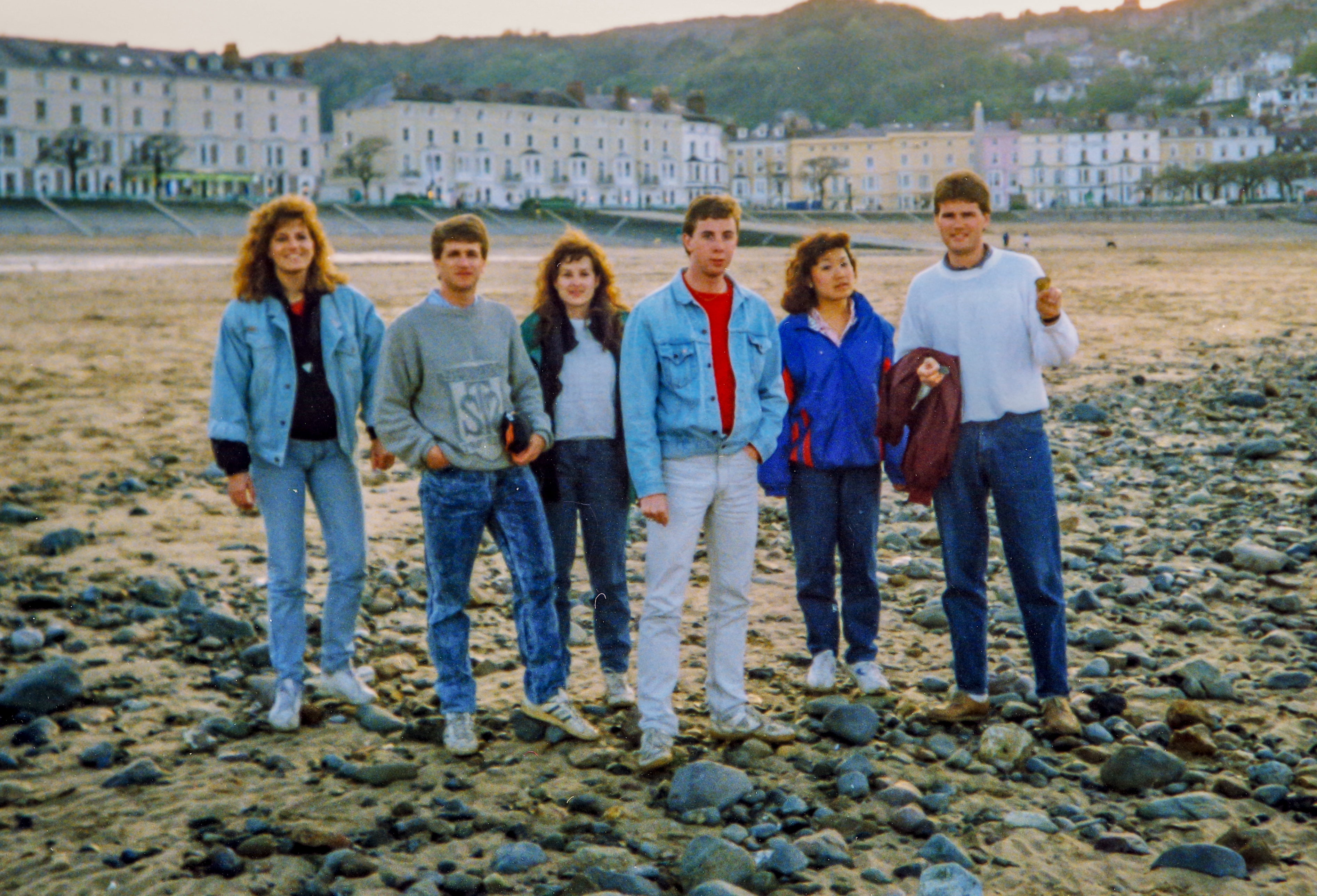 Planning class of 1990 students