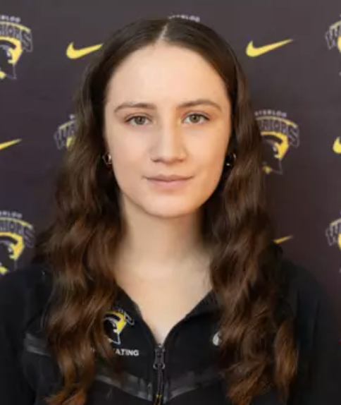 Mikaela Moyer Headshot