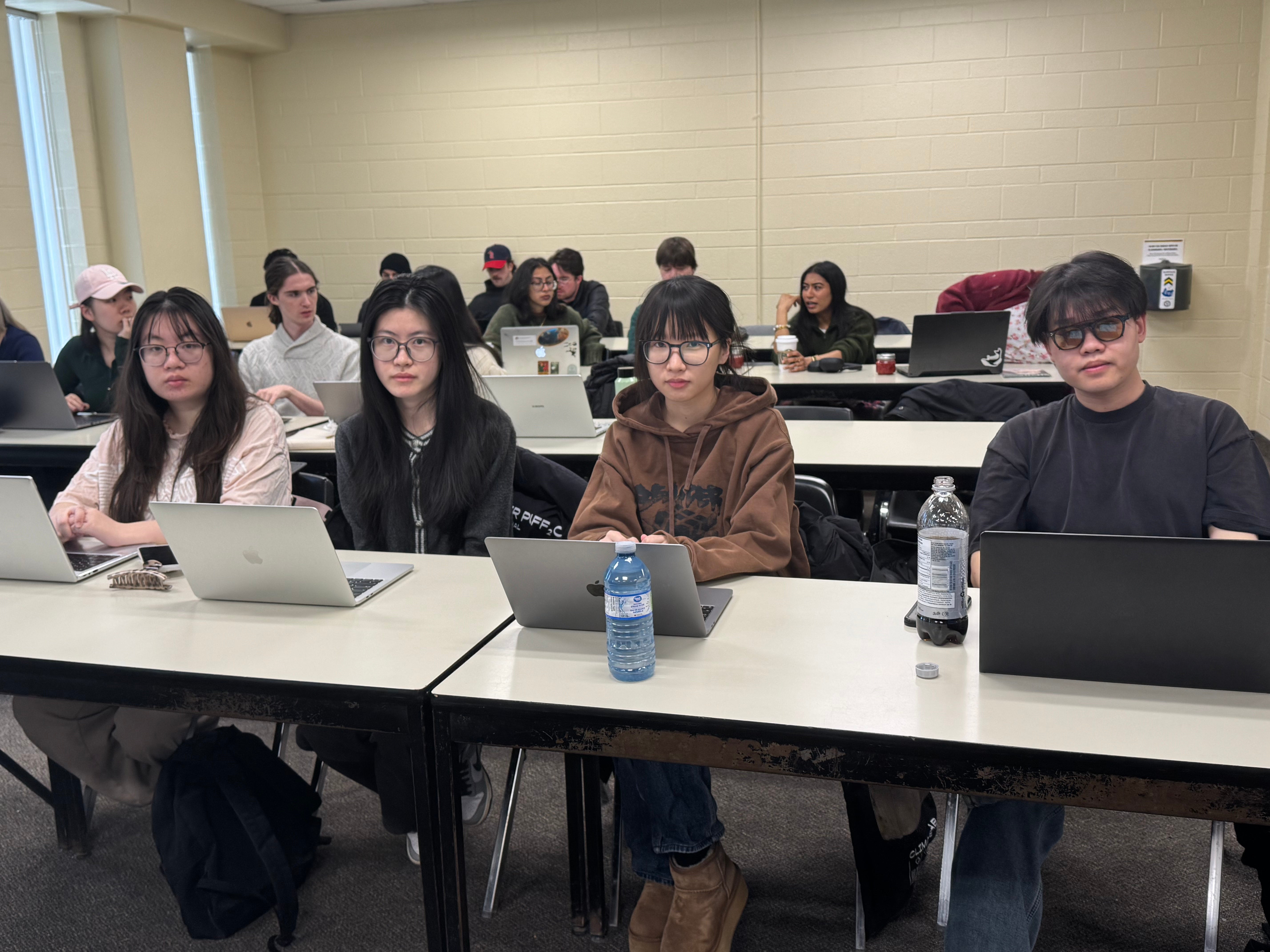 Sourcing Innovative and sustainable texile team