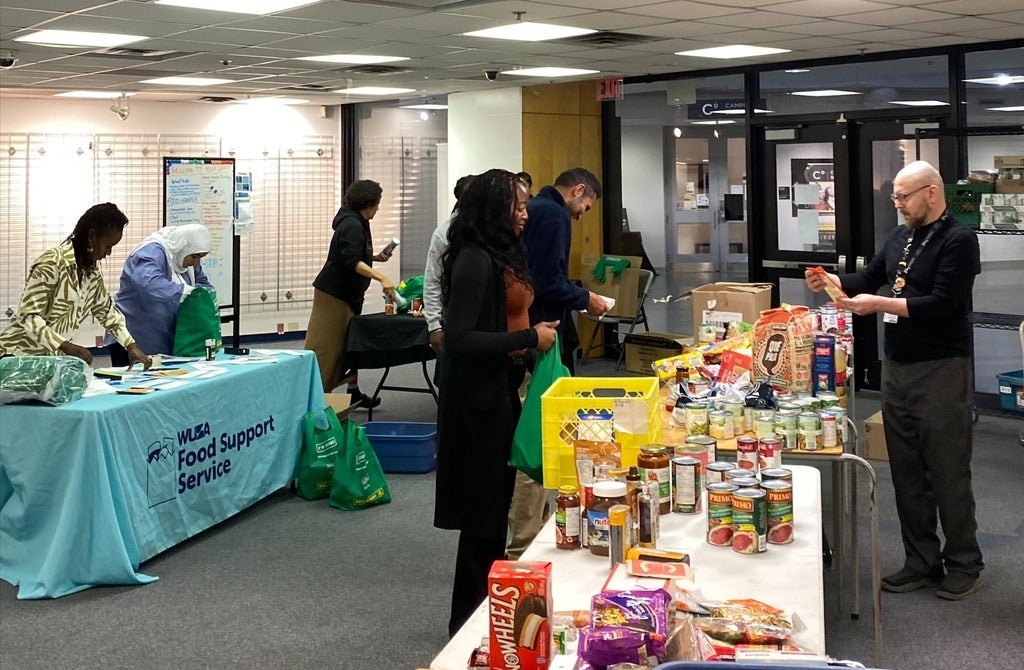 Office of EDI-R volunteers at WUSA Food Support Services.