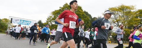Runners break from the starting gate on Ring Road.