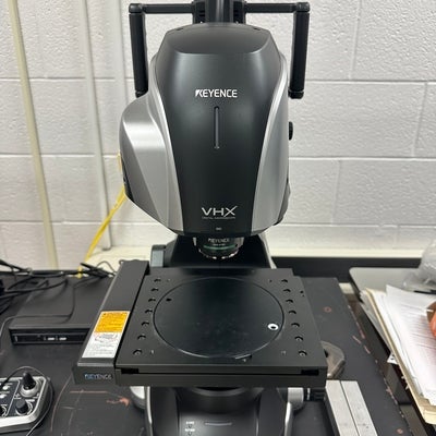 VHX-7000 electronic microscope.
