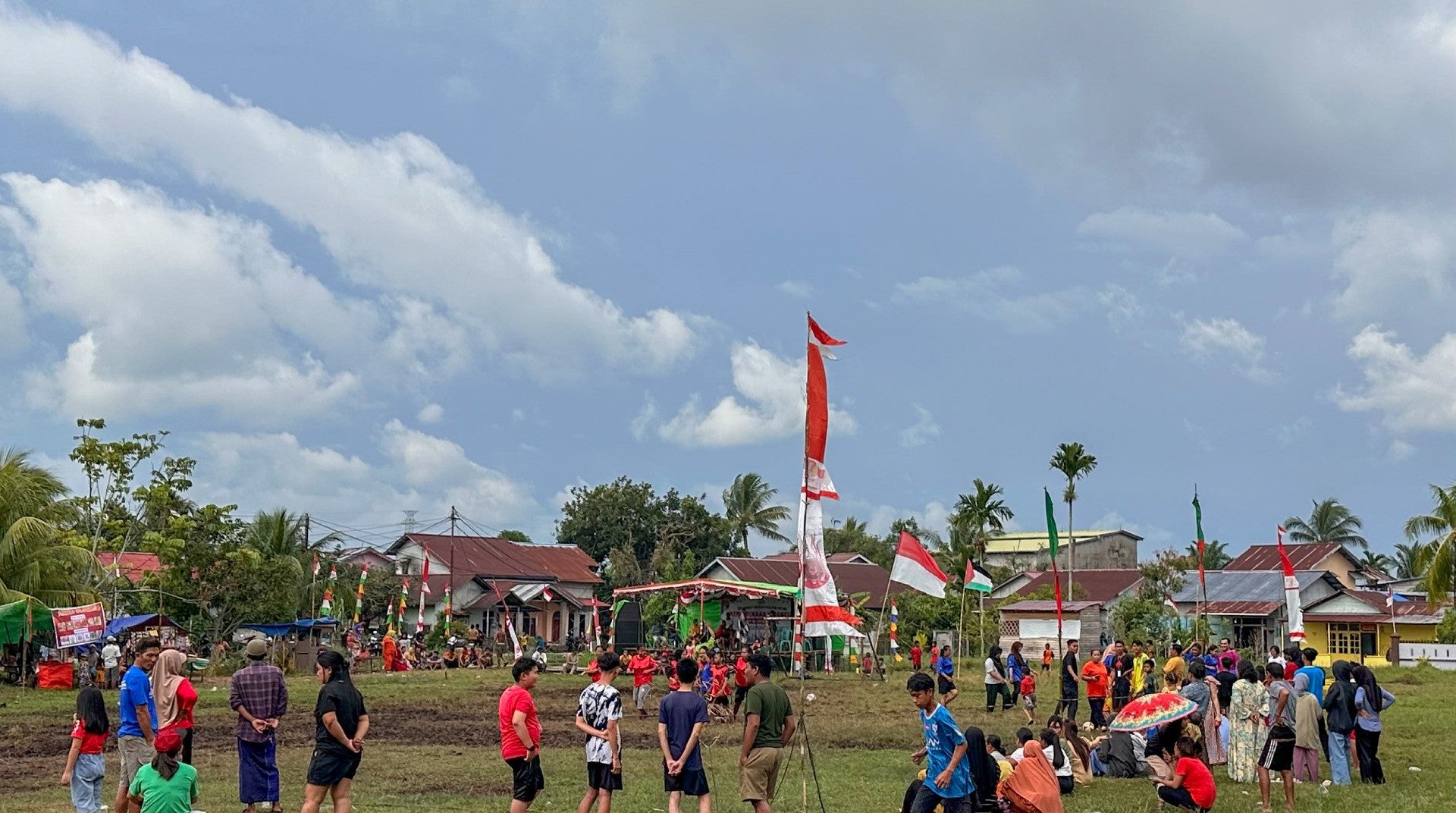 Indonesian's outside