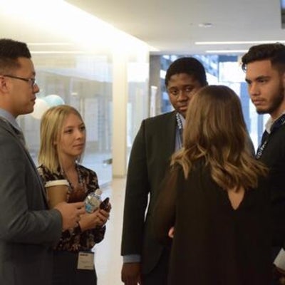 Fusion confrence 2019 attendees talking and eating