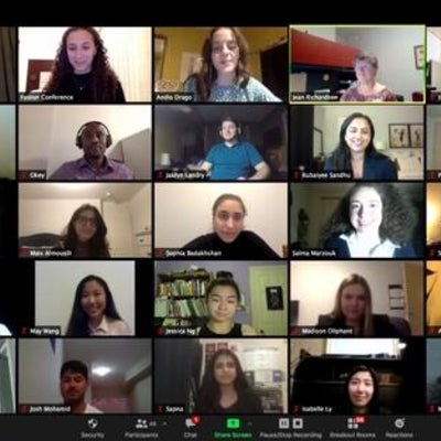 Group screenshot of fusion confrence attendees on Zoom
