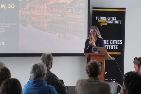 Nadine Ibrahim giving a talk 