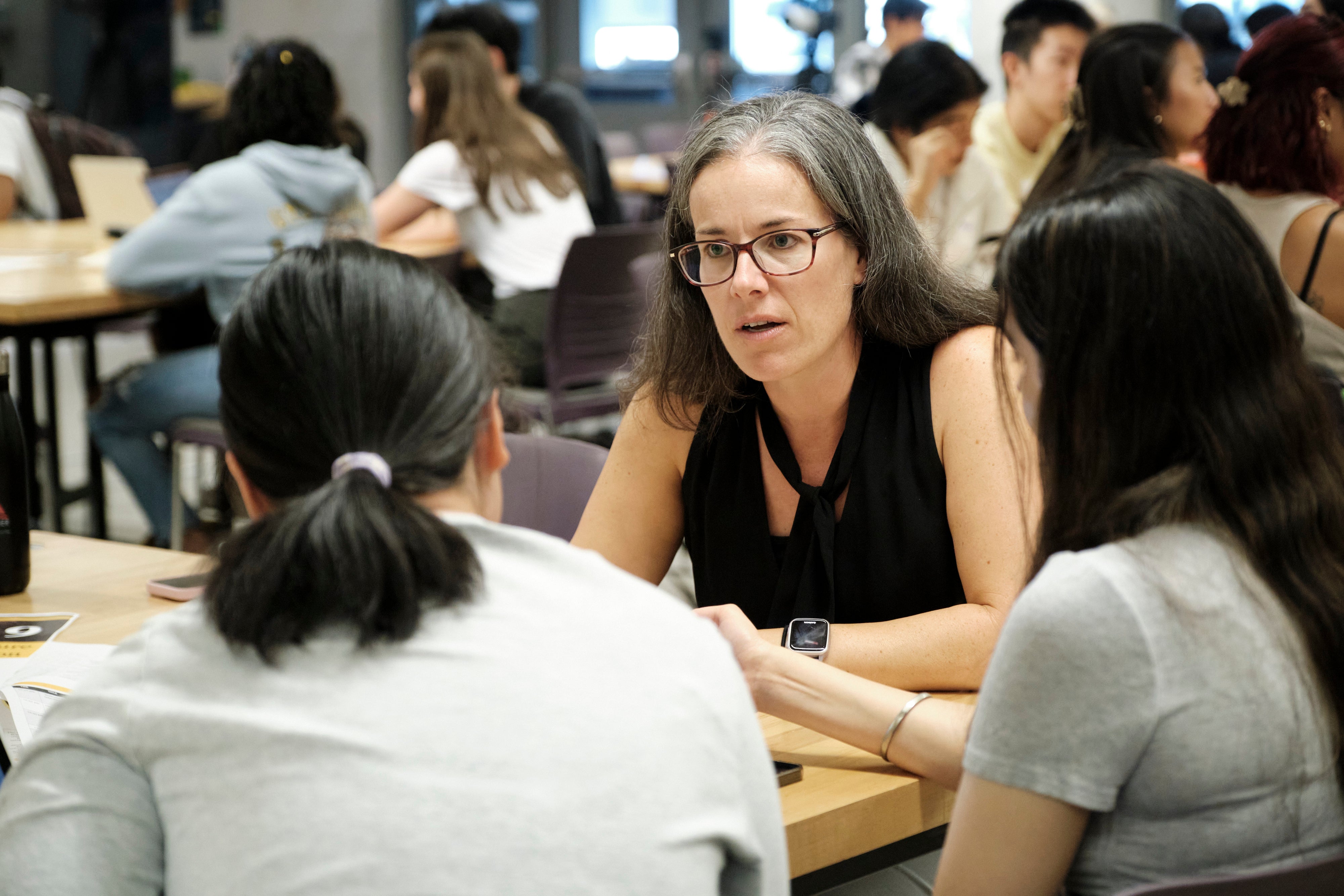 Conversation during the i-Capstone event