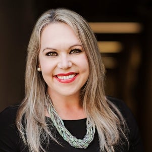 Anne-Marie Fannon headshot