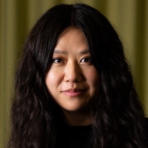 Lai-Tze Fan headshot