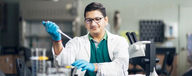 Student working in a lab.