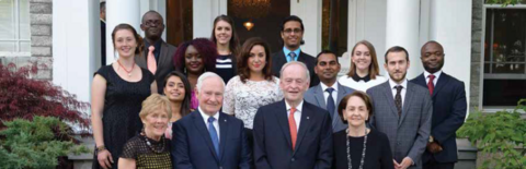 QES scholars standing with Jean Cretien and David Johnston at Rideau Hall 