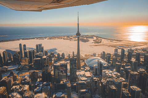 Aerial photo of Toronto taken by Jaden McGregor