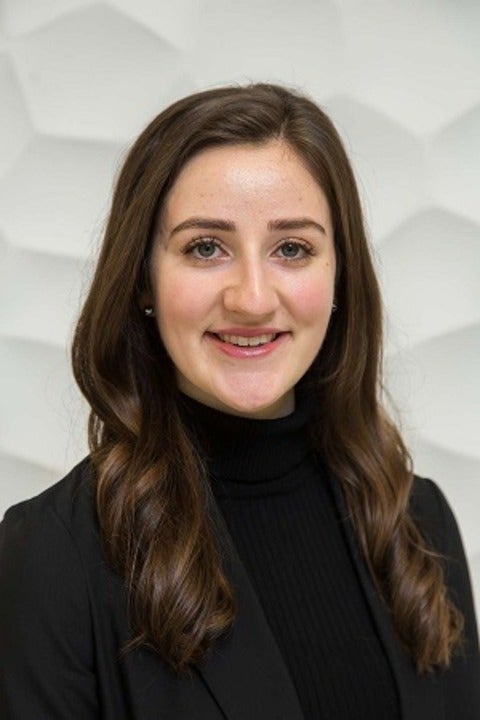 Veronica Sacco headshot