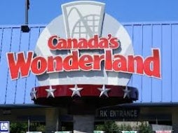 Canada's Wonderland entrance with logo