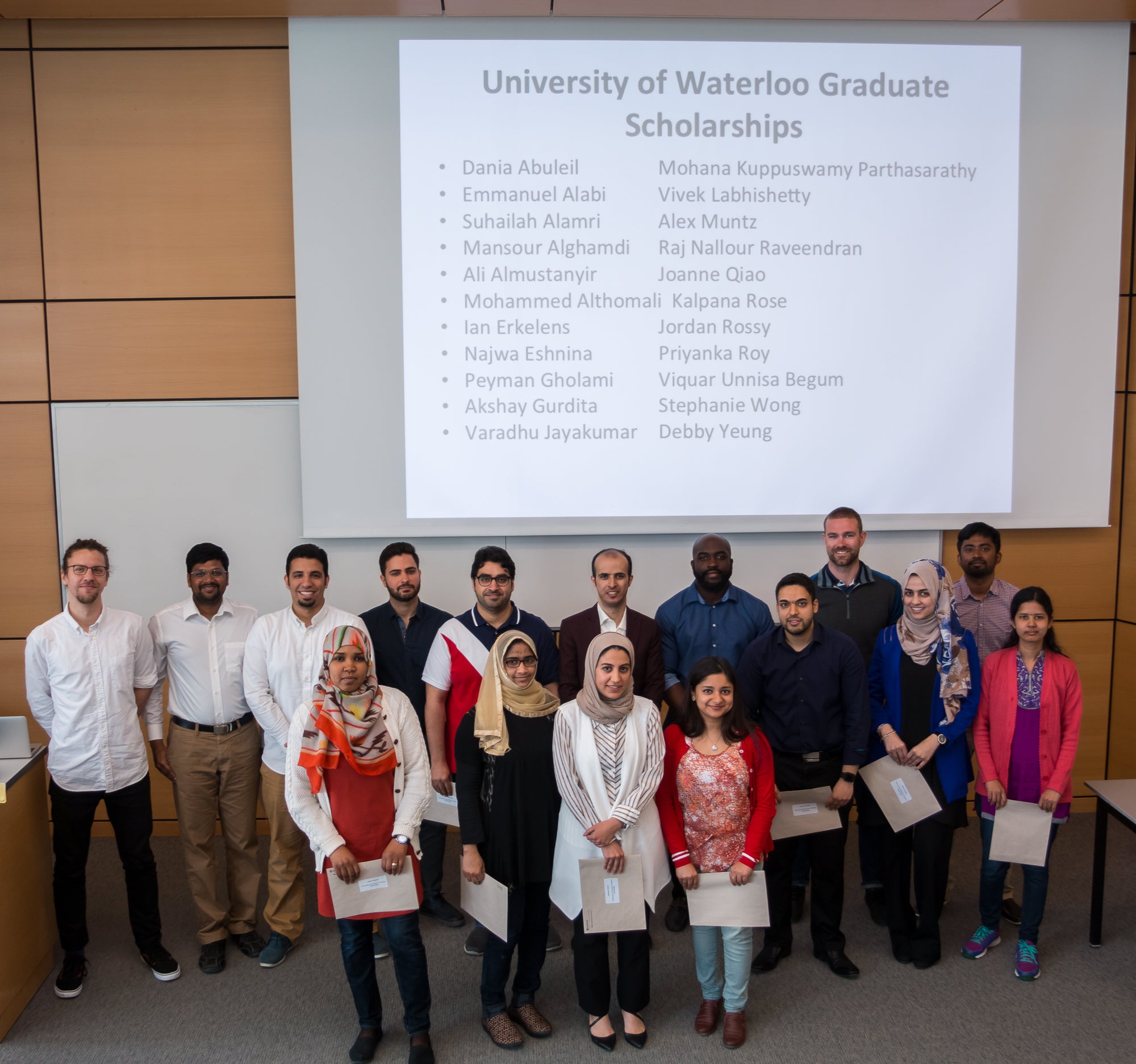 Group photo of Grads receiving UW Graduate scholarship