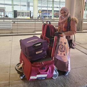 Reema arrives at the airport