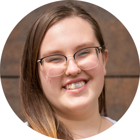 Victoria Lumax headshot