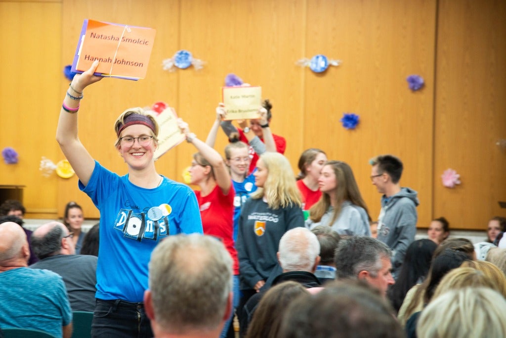 Students on move-in day at Grebel