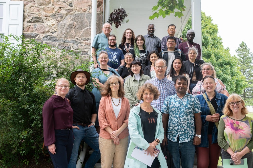Group Picture of Graduate Students on the steps of Brubacher House Museum