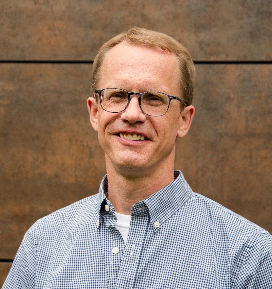 Headshot of Paul Heidebrecht