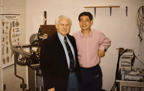 Dr. Robert Norman in lab with William Weijia Lu.