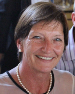 ​Dr. Lilian Gobbi.