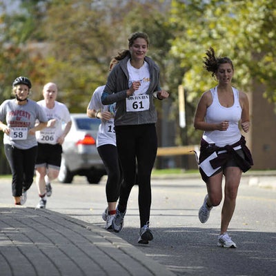 Female runners running the race 