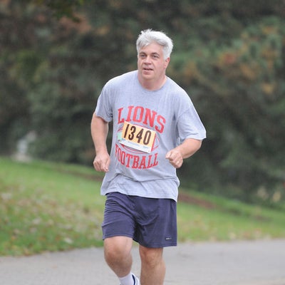Runner number 1340 running 
