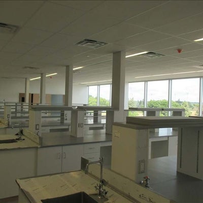 Multi-user lab.