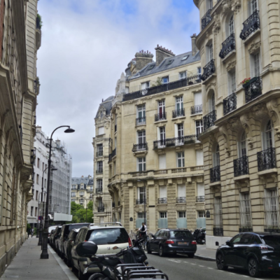  Streetview of the 16ieme arrondisement, outside of the OECD buildings