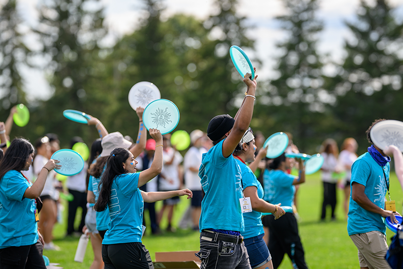 Faculty of Health University of Waterloo Frisbees AHSSIES