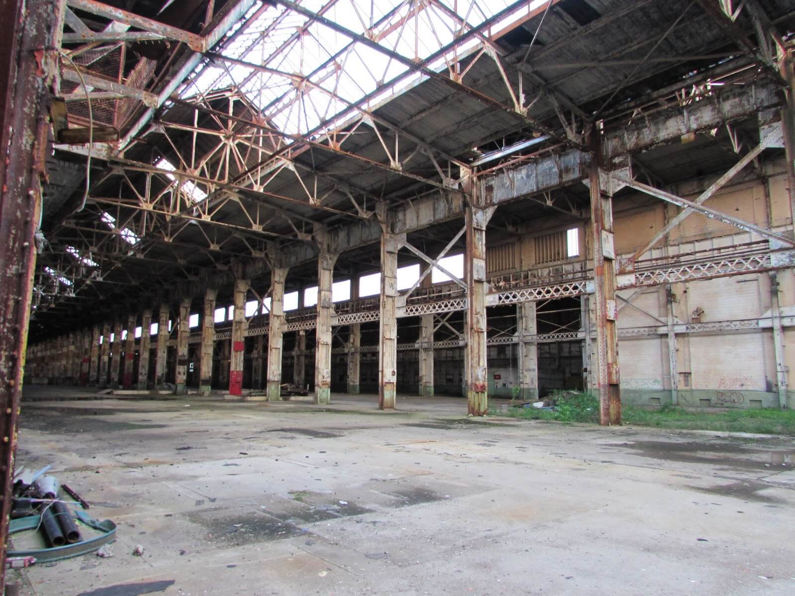 The interior of the mammoth shops from 1907, today, an empty warehouse structure