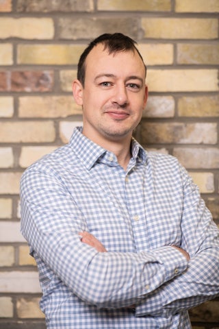 Head shot of Eamon OFlynn