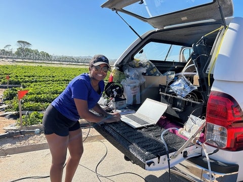 Thenuja Vittanachchi in the field.