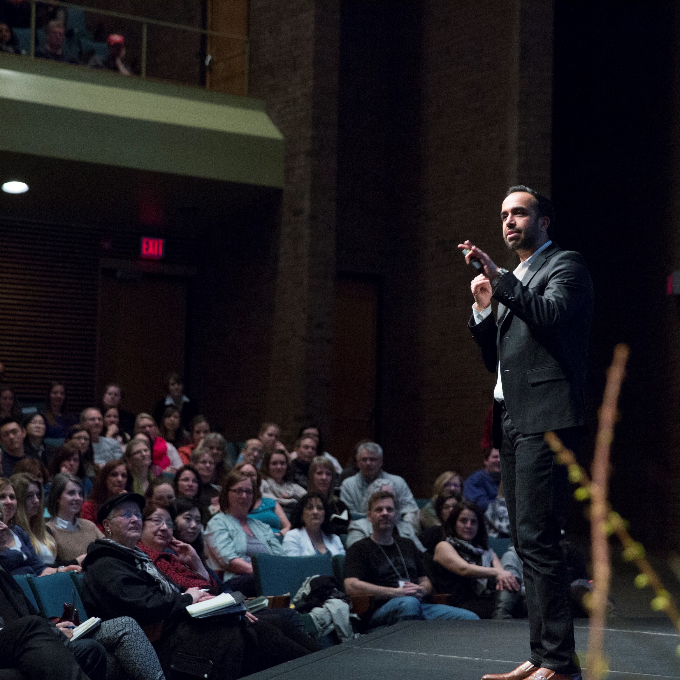 Keynote speaker at the Waterloo Staff Conference 