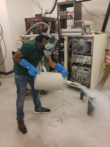 Mahadevan Subramanian pouring liquid nitrogen