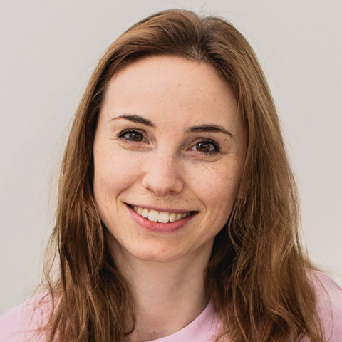 Virginia Frey headshot