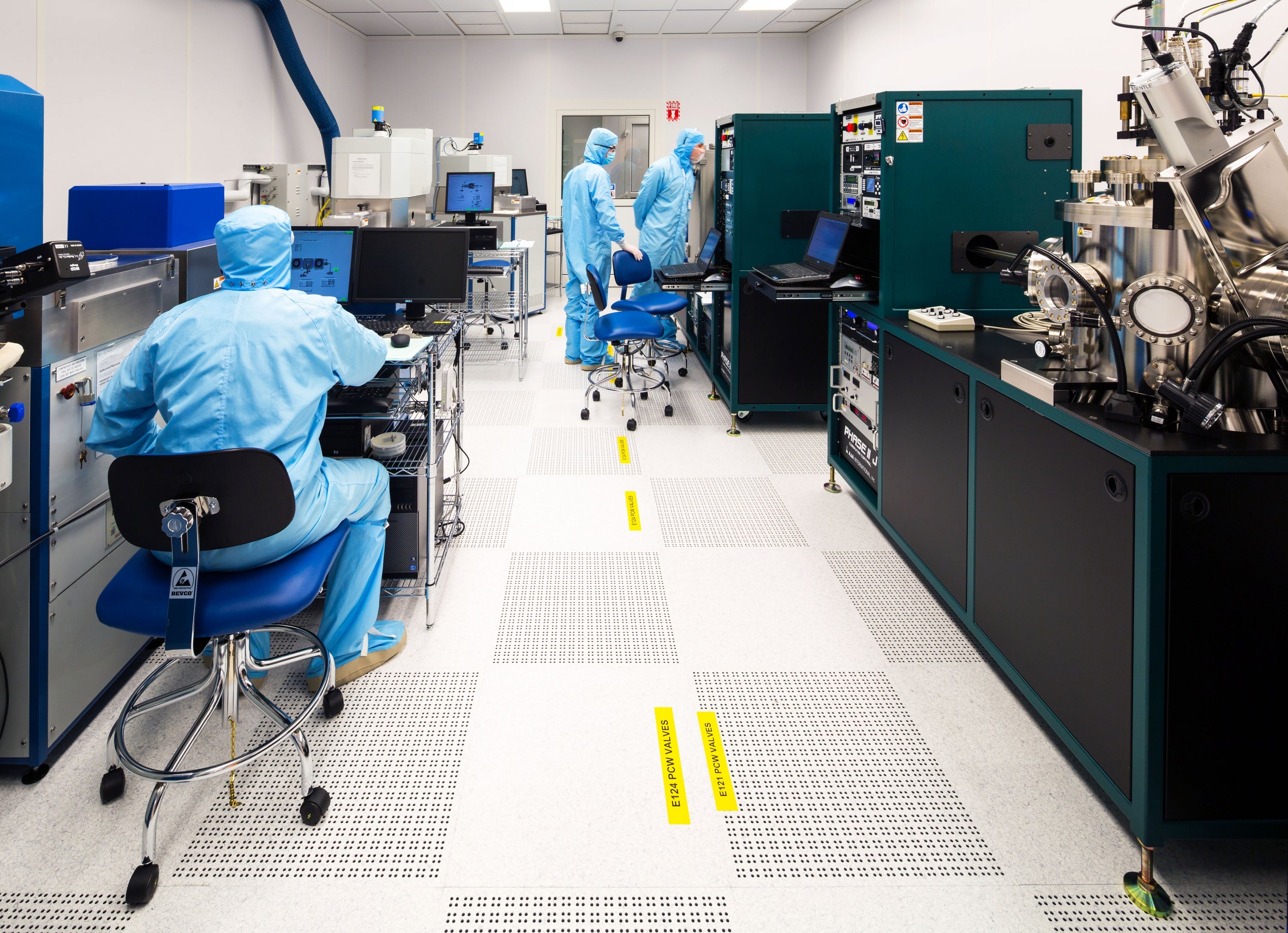 Quantum-Nano Fabrication and Characterization facility cleanroom