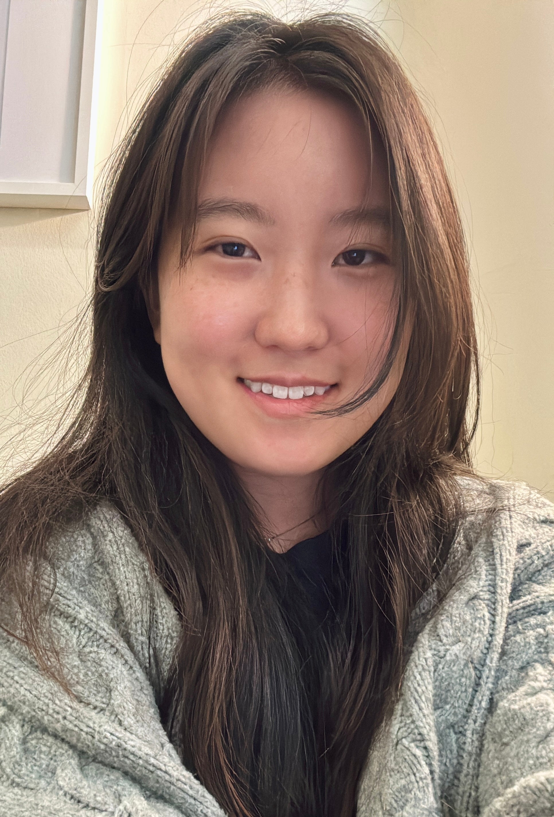Katie Chang Headshot