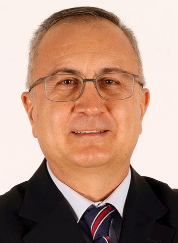 Hitay Ozbay headshot