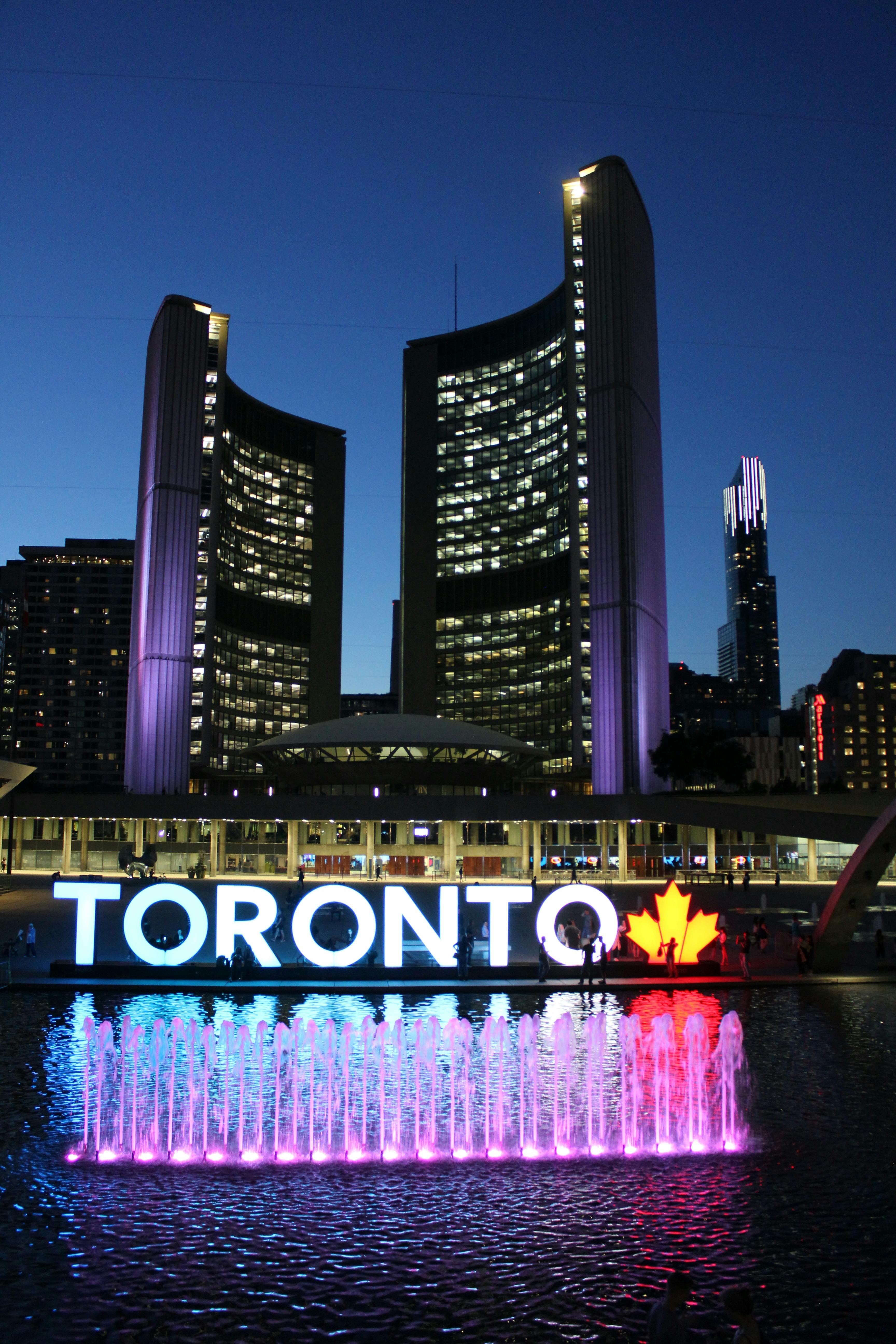 Toronto Signage In Nathan Phillips Square